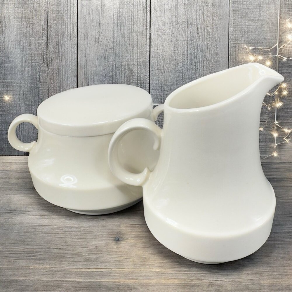 Lord Nelson Ware Tan Fine Porcelain Sugar And Creamer‎ Set Kitchenware Vintage